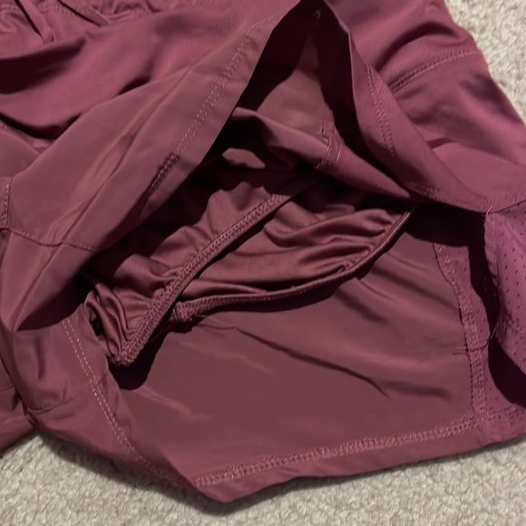 Nike Dry Fit Workout Shorts - Picture 7 of 7